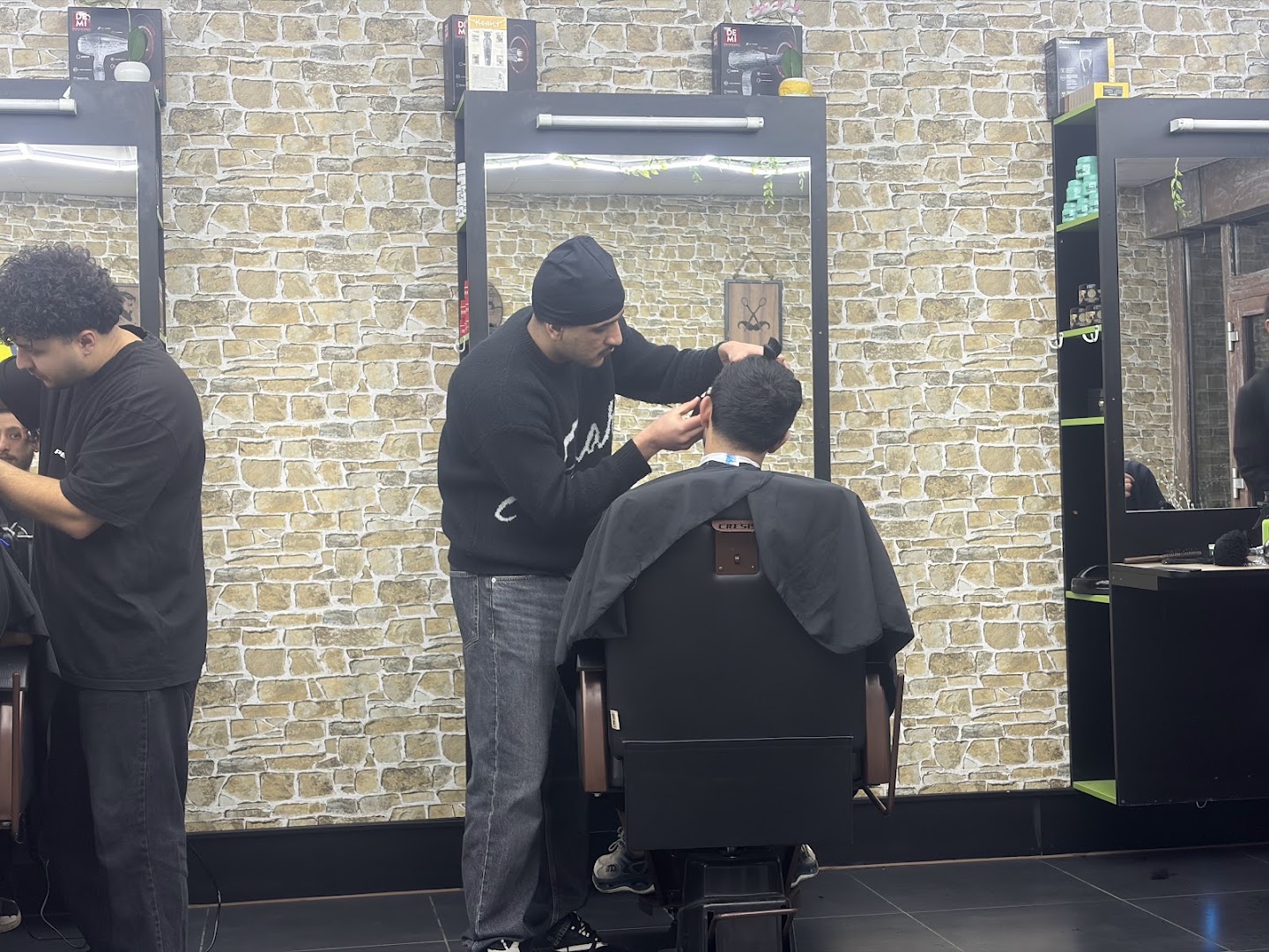 Rahil salon
